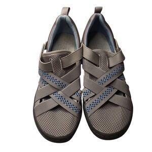 J Sport by Jambu Products for Sale up to 90% Off Retail  display picture 2